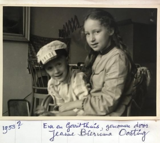 Ева и ее брат Gerrit van Santen