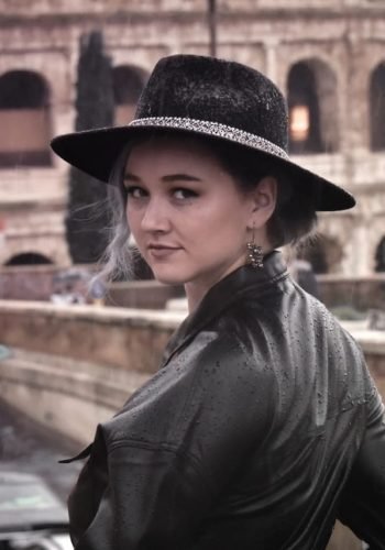 f146df4d-190e-4b3a-8be8-345c3d8937ed